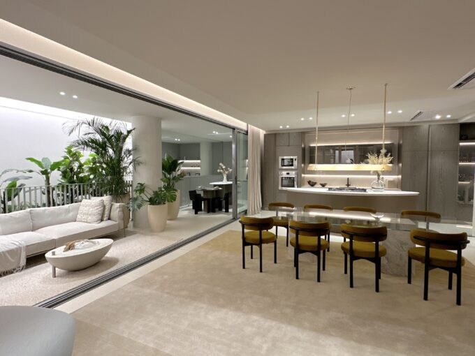 Area comum do apartamento com excelente distribuição de metragem